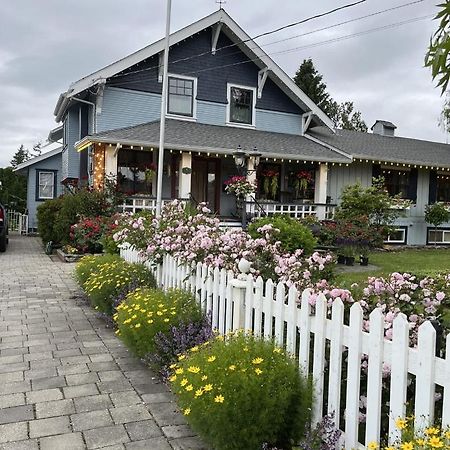 The Hazelhouse Bed and Breakfast Chilliwack Eksteriør billede